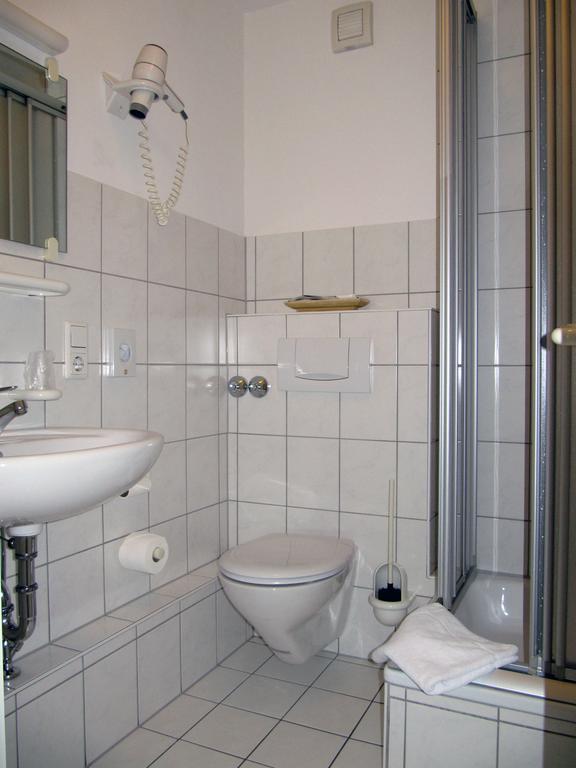 Gaestehaus Ziegler Щутгарт Екстериор снимка